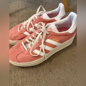 adidas Gazelle Women’s Suede Sneakers - Coral Pink & White